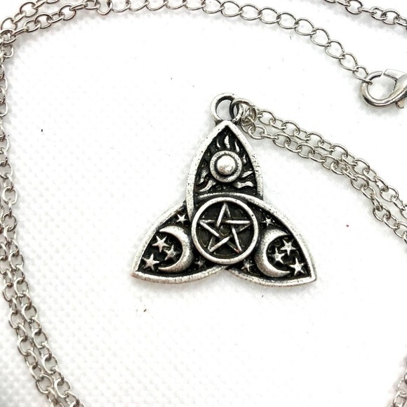 Triquetra Sun Moon Stars Pentacle Necklace - Picture 5 of 8